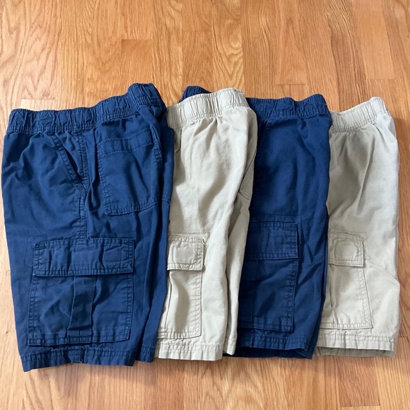 4 CP Childrens Place cargo shorts size 8 - Picture 2 of 4